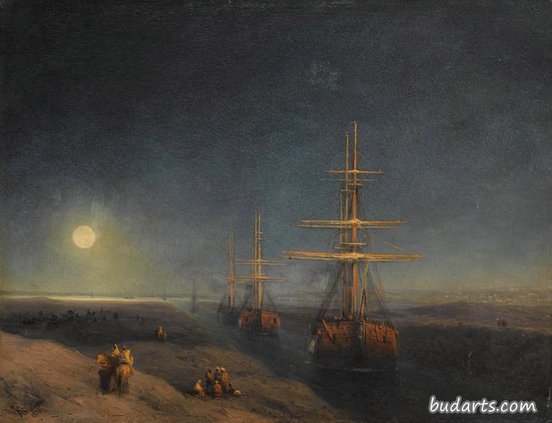 月光下的夜晚，船只穿过运河