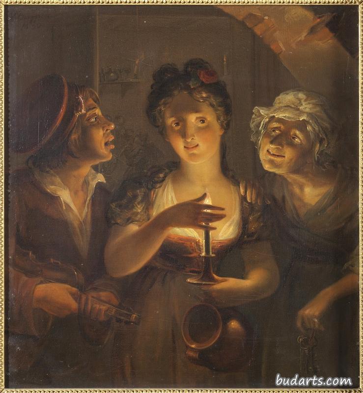 站在小提琴手和一位老妇人中间拿着蜡烛的女孩
