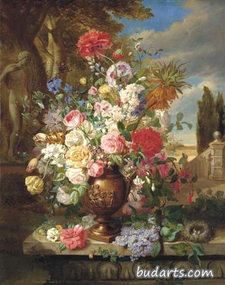 古典花园花瓶里的玫瑰、百合花、郁金香、罂粟花和其他花