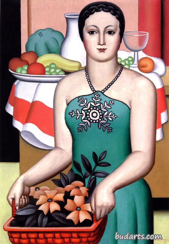 前面的女人拿着一篮子水果和背景静物