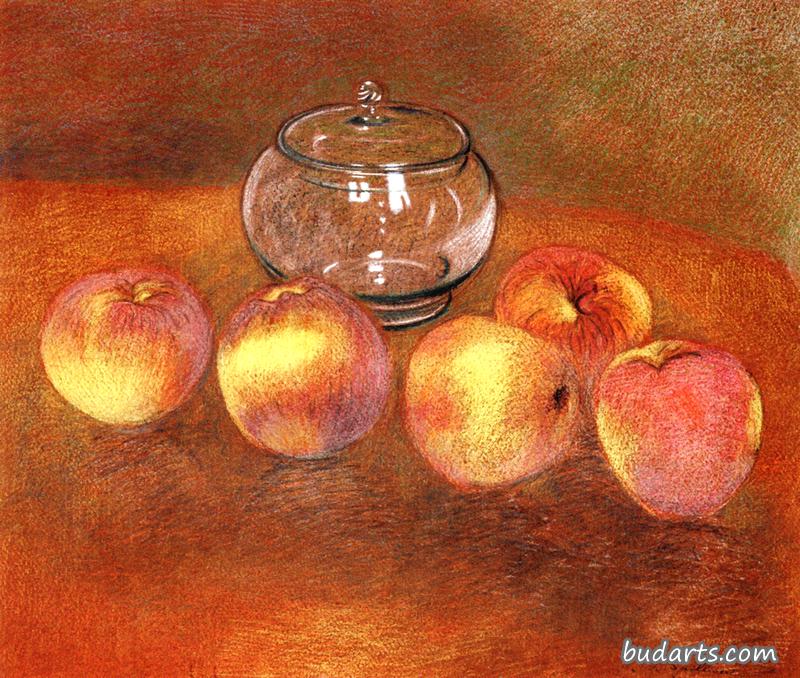 苹果和玻璃碗