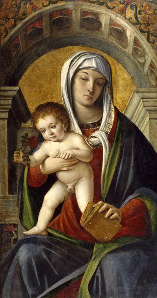 圣母子坐在大天使迈克尔和圣彼得之间的三联画（中）