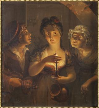 站在小提琴手和一位老妇人中间拿着蜡烛的女孩