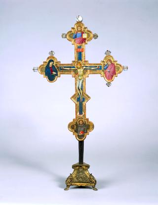 可携带的十字架正面：与圣母钉十字架的基督，圣徒约翰福音传道者和弗朗西斯