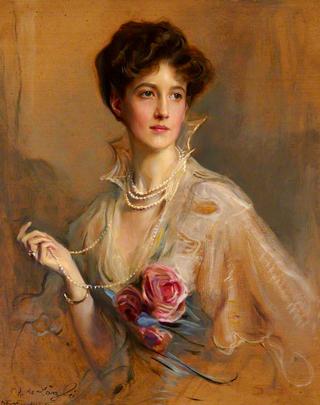 Violet Rawson, Lady Leconfield