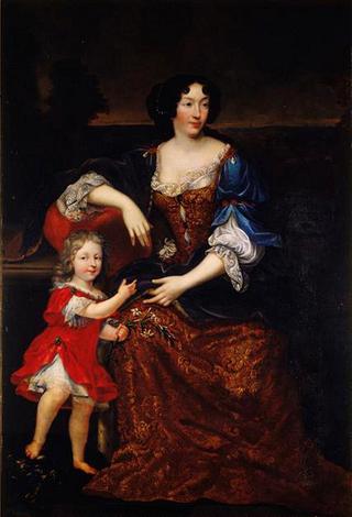 Isabelle d'Orléans, Duchess of Guise with her son