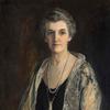 约翰·弗朗西斯·麦奎尔夫人（半身肖像，身穿黑色连衣裙、蕾丝披肩和珍珠）