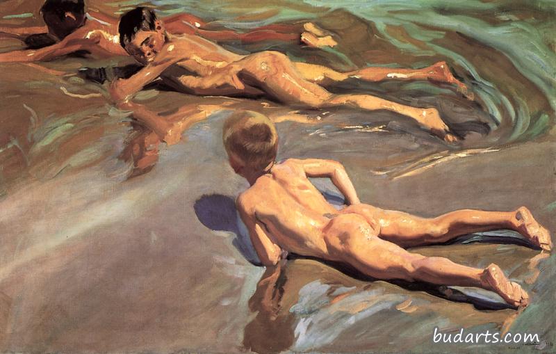 海滩上的男孩