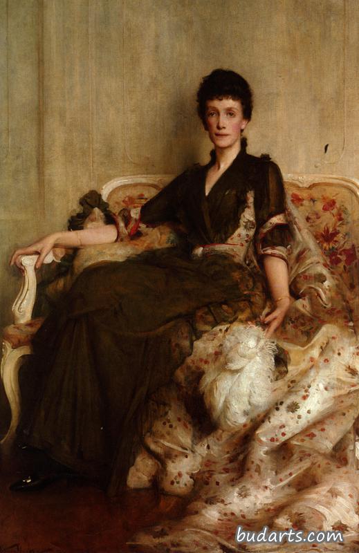 Mrs R. E. Moare