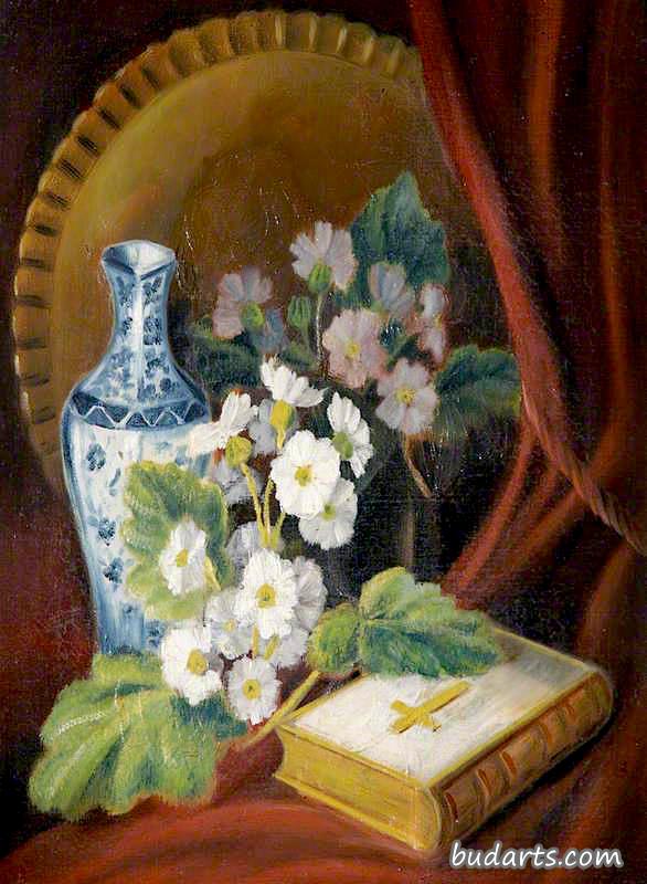 一个蓝白相间的花瓶,一本祈祷书,鲜花和一个铜盘的静物画 一个蓝白相间的花瓶,一本祈祷书,鲜花和一个铜盘的静物画