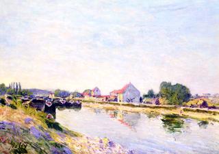 Barges on the Loing