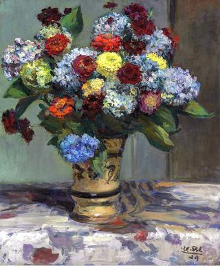 Bouquet de fleurs aux hortensias