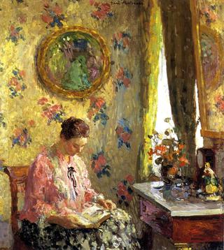 Lady Reading