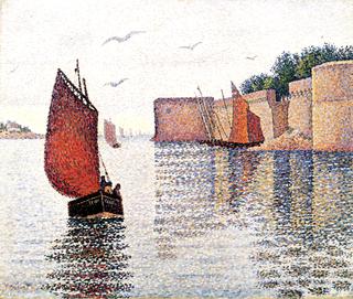 Concarneau, Sardine Boat and the Old City