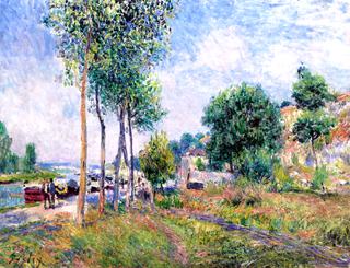 Between Moret and Saint-Mammes