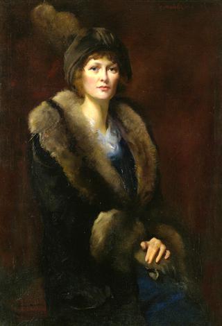 Grazia in Hat and Fur Collar