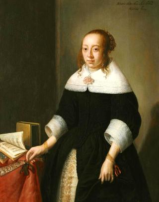 Portrait of Lysabeth Veen