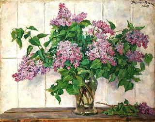 Lilacs in a glass jar