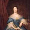 一位女士的肖像，坐着，四分之三长，穿着带花边的蓝色连衣裙，手里拿着一封信