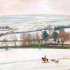 埃克斯穆尔Withypool的冬天：一个冬天的风景，一个骑手和两只猎犬在前面